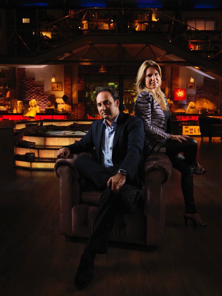 📺 CUATRO BALANCE 2017 | ‘Cuarto Milenio’ (7,9% y 893.000 espectadores) ha mantenido el liderazgo indiscutible de las madrugadas dominicales anotando la mayor ventaja sobre laSexta de los últimos cuatro años (+2,3 puntos). <a href="/navedelmisterio/">Iker Jiménez</a> <a href="/carmenporter_/">Carmen Porter</a>