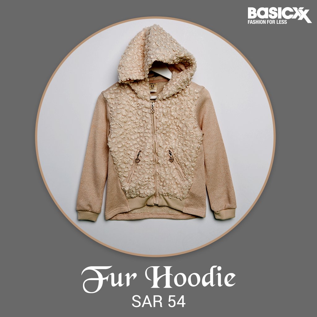 Basicxxme's tweet photo. This holiday season, dress'em with textured fur zipped hoodie loaded with gold accent. #BasicxxKids #Winter17 #Outerwear #KidsFashion #Hoodies #Layering
لقد حل موسم العطلات، تألقي مع تلك السترة ذات الزمامة والقبعة والموشاة بالفراء والتطريز الذهبي الرائع - https://t.co/sLpA2Hbleu https://t.co/SgSWDb5z49