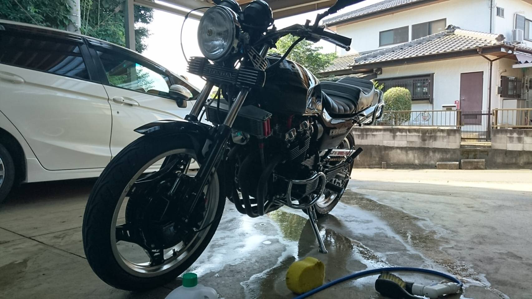 X-এ monsterりょう@: X-এ monsterりょう@:
