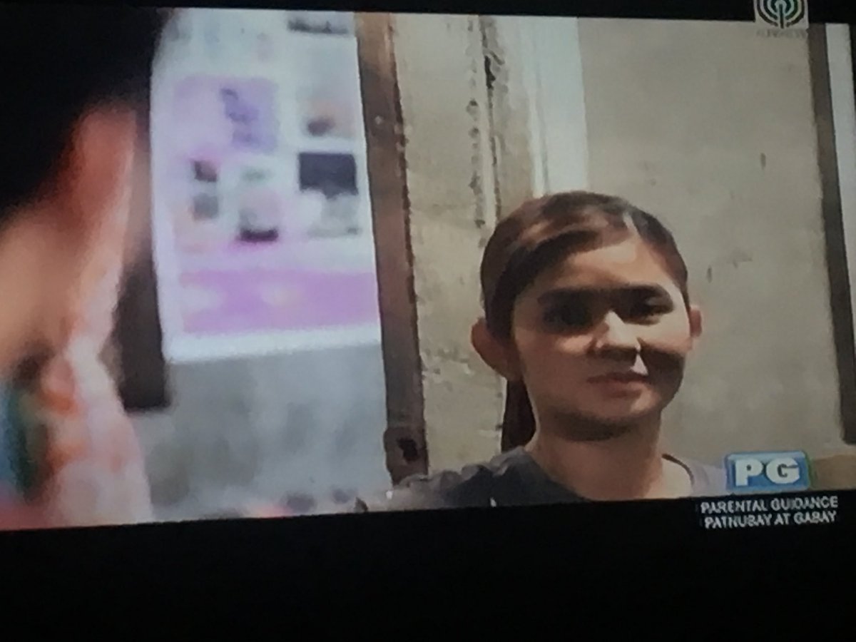 vroom_____'s tweet photo. Sinundo ni Joseph si Hazel @iamAndalioLoisa para sa bahay nila magpasko! Kilig naman! ❤️😍#TGSImbitado @DreamscapePH @ericksalud @ericjohnsalut @BiboyJArboleda @andoyranay @danix8 https://t.co/55o8tGQgKZ