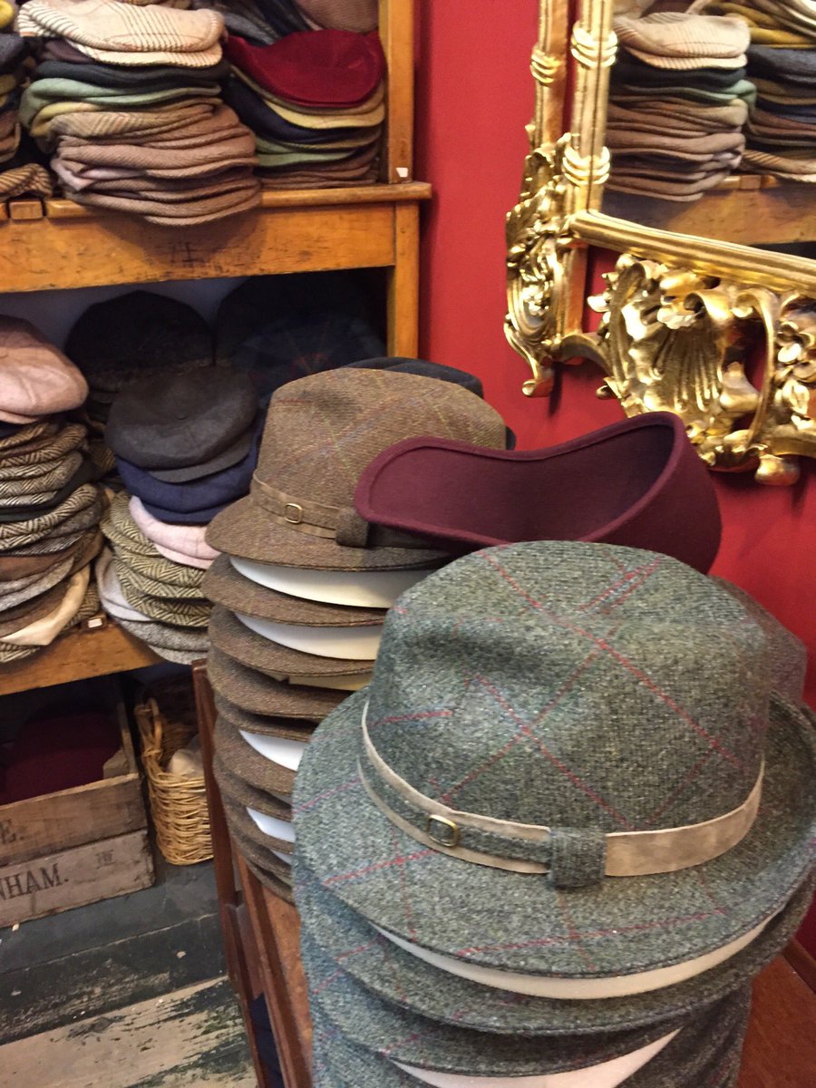 lamicheli's tweet photo. Some shops have the best treasures, find and share the cutest things around with #saleapp.
Download Saleapp for free, you will Love it 😊 🔍 🗺
https://t.co/0RL7c50OyN
#startup #entrepreneur #smartcity #tips #travel #shop #shoplocal #locals #smallbiz #coventgarden https://t.co/Ycdn9LXJ2P