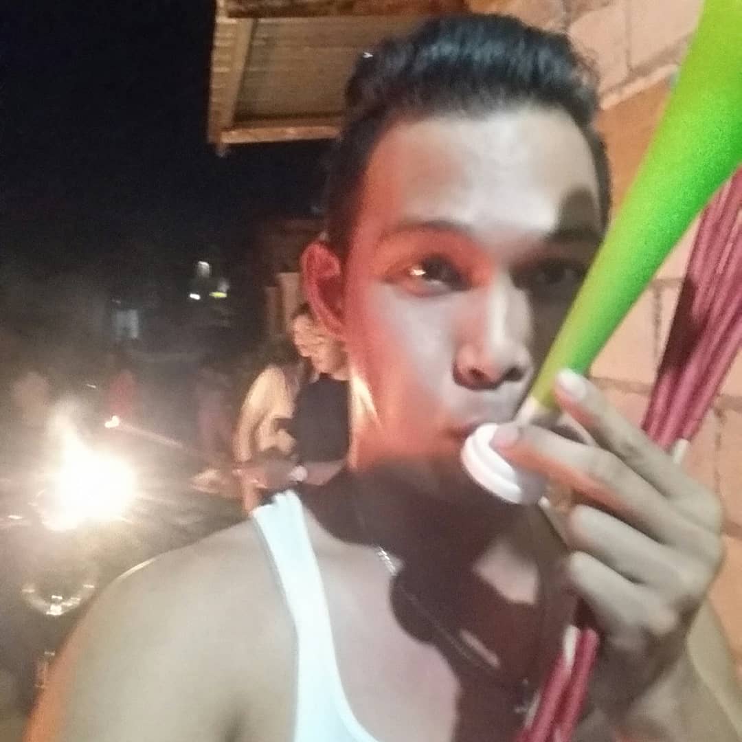 ryllsaint23's tweet photo. #NewYear https://t.co/nW0Z6rbhge