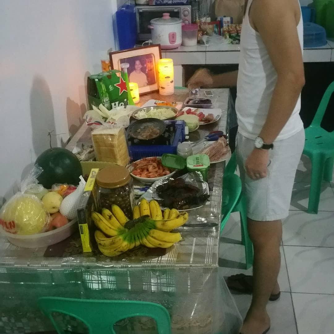 ryllsaint23's tweet photo. #NewYear 2018 https://t.co/PwtWXuMXUv