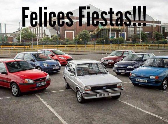 TodoCoches01's tweet photo. #FelicesFiestas! Dedicado a todos los que tuvieron o tienen un Forfi. Fabricado por #Ford en España desde 1976 https://t.co/0U0fM0KSdt
