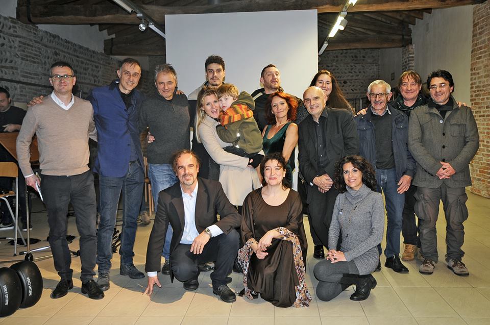 FestivalNML's tweet photo. #1gennario Buon Anno Nuovo dallo staff del Festival della Nuova #Musica Lombarda
#festivalspirano
#fnml
#alegher https://t.co/0zwolQcphq