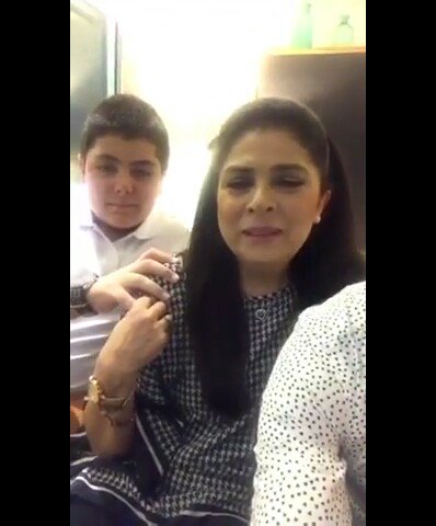 NuryAG_VR's tweet photo. Qué hermosos y grandotes están los Pollitos, bueno ya son unos #Pollotes 😍😍😍
@victoriaruffo31 L❤M https://t.co/PeM2kAaPFc