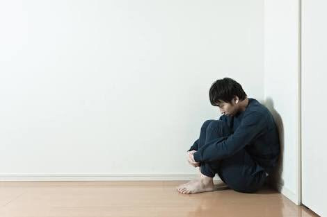 【コミュ障で辛かったこと】

「自分が辛い時に
誰にも打ち明けられない」

「嫌われたくないから人を
避けているのにそれが原因
で嫌われる」

「コミュニケーションが苦手、
ただそれだけで怒られる」