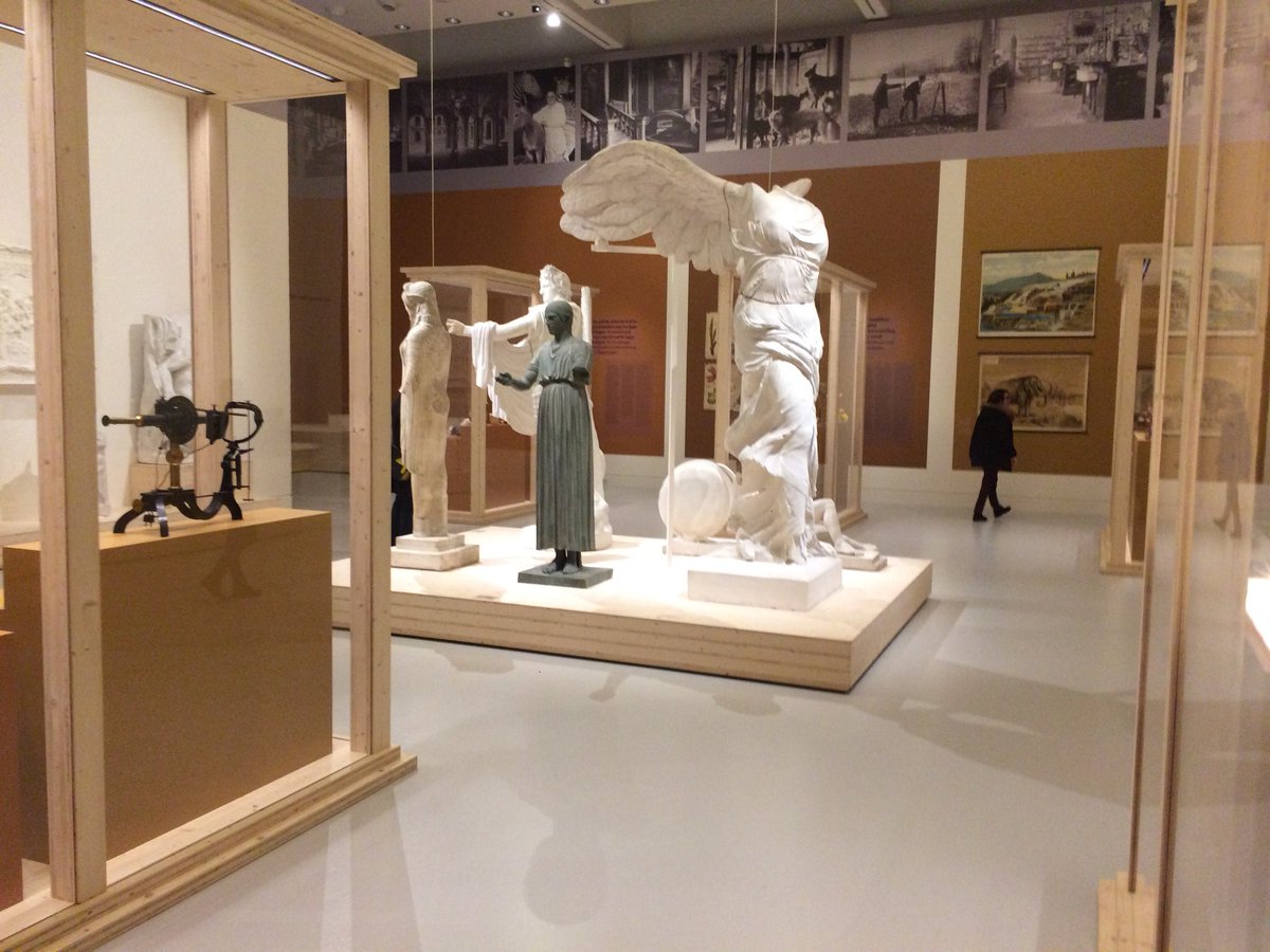 adriengoetz's tweet photo. Arts décoratifs, curiosité scientifique, recherches universitaires, cinéma, collections et musées : ne manquez pas l’exposition « Laboratoire d’Europe 1880-1930 » au musée d’art moderne et contemporain de #Strasbourg (jusqu’au 25 février) #MAMCS #StrasLab https://t.co/fv5S6VBhbL