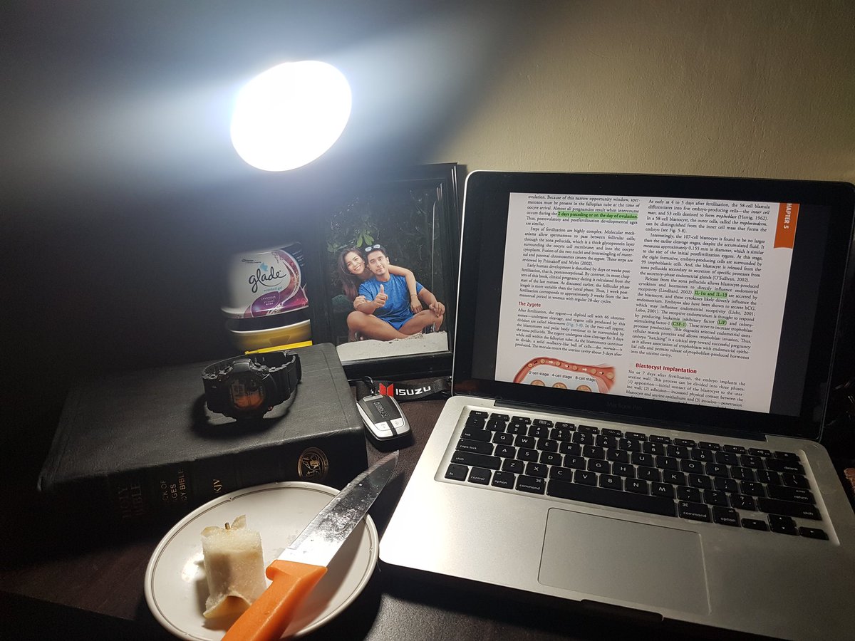 RyanMD24's tweet photo. Priorities packed in one photo
#welcome2018 https://t.co/Bf21bRUuwd