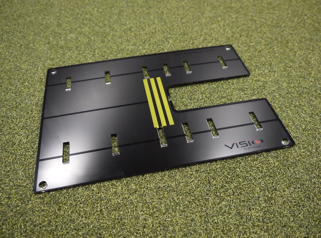 🎉NEW YEAR GIVEAWAY 2018❗️
CHANCE TO WIN ONE OF THESE AMAZING VISIO PUTTING AIDS

▶️ Mi Putting Template (face lines) 
▶️ Putting Gate Pack
▶️ Putting Mirror (acrylic)👍🏻

TO ENTER 
Simply RT THIS TWEET &amp; FOLLOW <a href="/VisioPutting/">Visio Putting</a> &amp; <a href="/RickShielsPGA/">Rick Shiels PGA</a> 

WINNERS ANNOUNCED MON 8th
