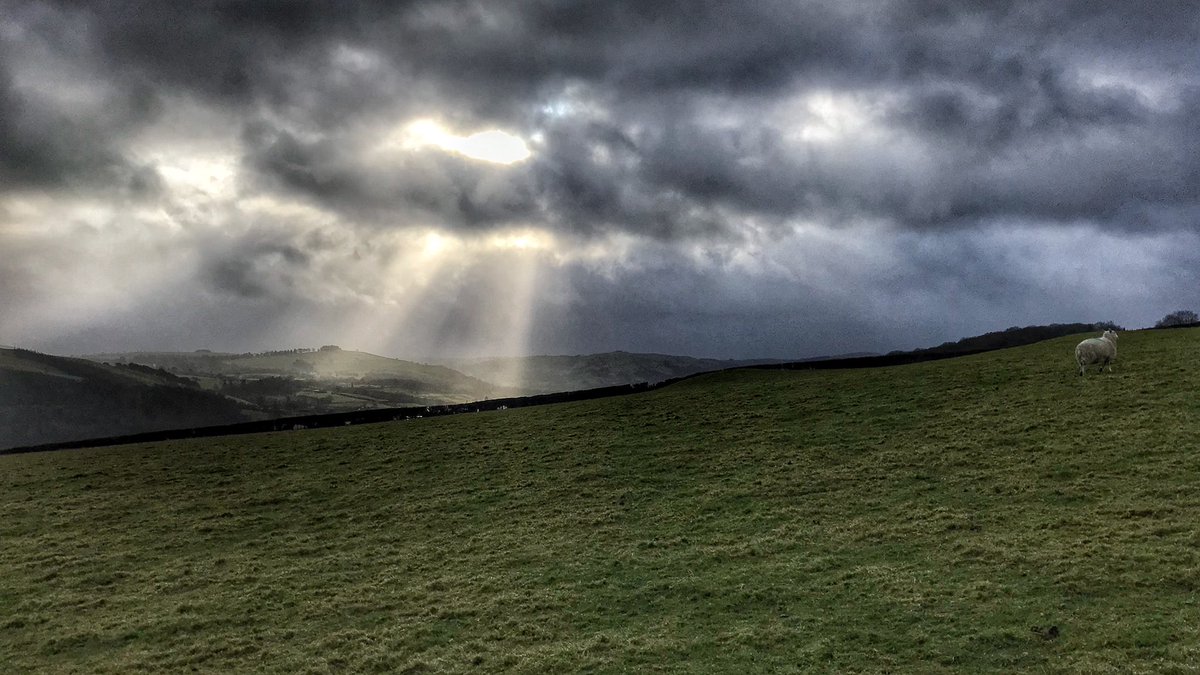 mtbcymru's tweet photo. First ride of 2018, a quick dart across the hill to collect the car after Hogmanay #cx #Wales #cycleanywhere #cyclist #justride #NewYearsDay https://t.co/MPDYzcM00W