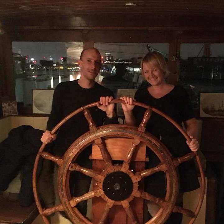 Abargecalled's tweet photo. #HappyNewYear2018 #boatlife https://t.co/WYFrgcqkbi
