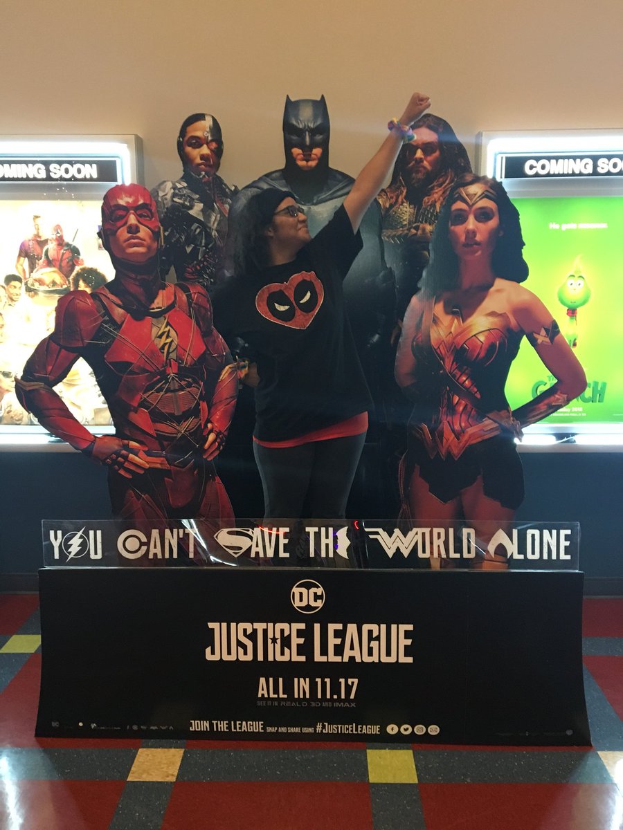 SophiaScriber's tweet photo. I did the most Deadpool thing at the movies last night. π€£π€£π€£ #DeadpoolforPresident γ
γ
γ
γ
γ
γ
γ
https://t.co/dTQro8wvxC