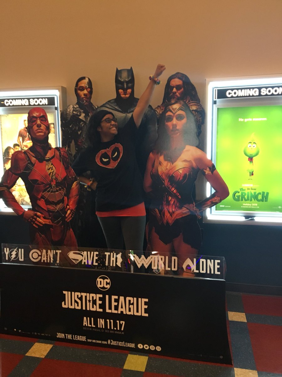 SophiaScriber's tweet photo. I did the most Deadpool thing at the movies last night. π€£π€£π€£ #DeadpoolforPresident γ
γ
γ
γ
γ
γ
γ
https://t.co/dTQro8wvxC