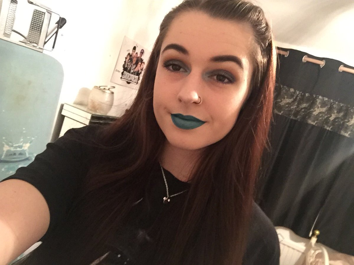 Phoebe✨👻 tweet media