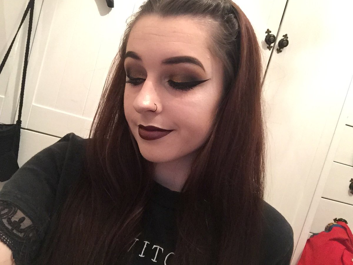 Phoebe✨👻 tweet media