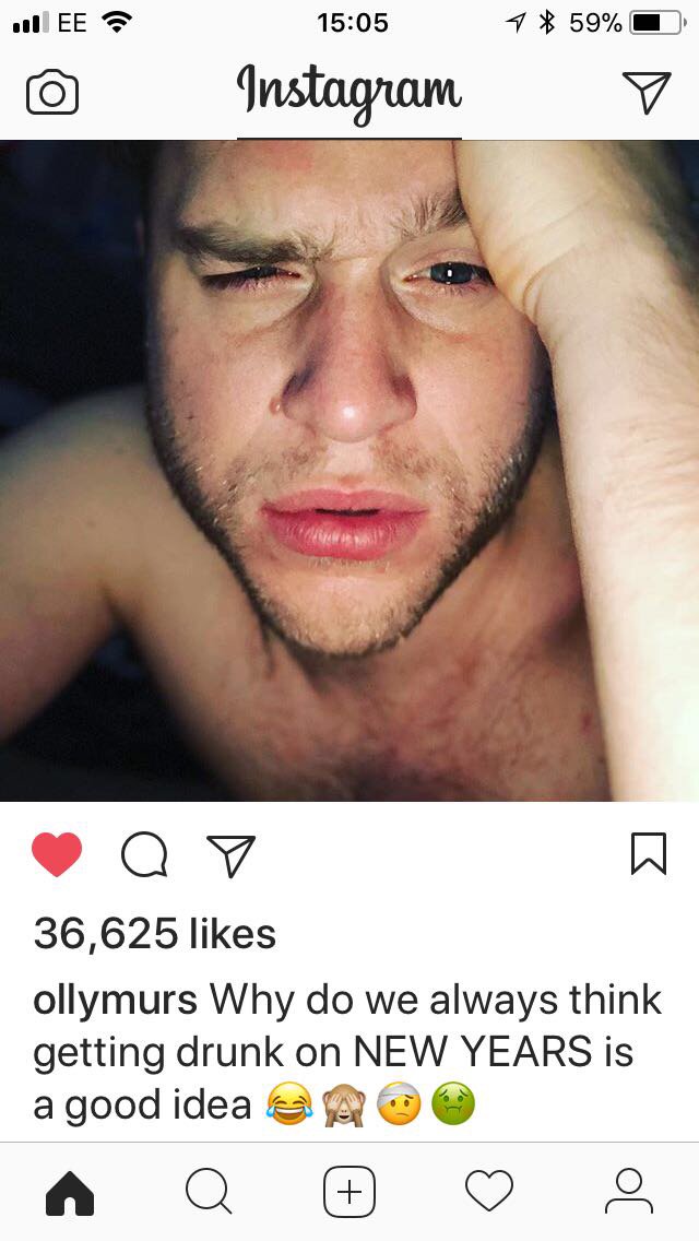 salouseries's tweet photo. When your mate @hoy_t is so pleased to get a follow from @ollyofficial  and boasts all nye, but we wake up to this photo of regret 😂😂😂😂 @chelgray @JuliegrayGray https://t.co/0pgf7YICQy