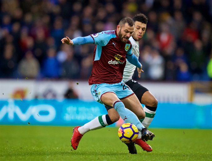 Lihat gambar di Twitter