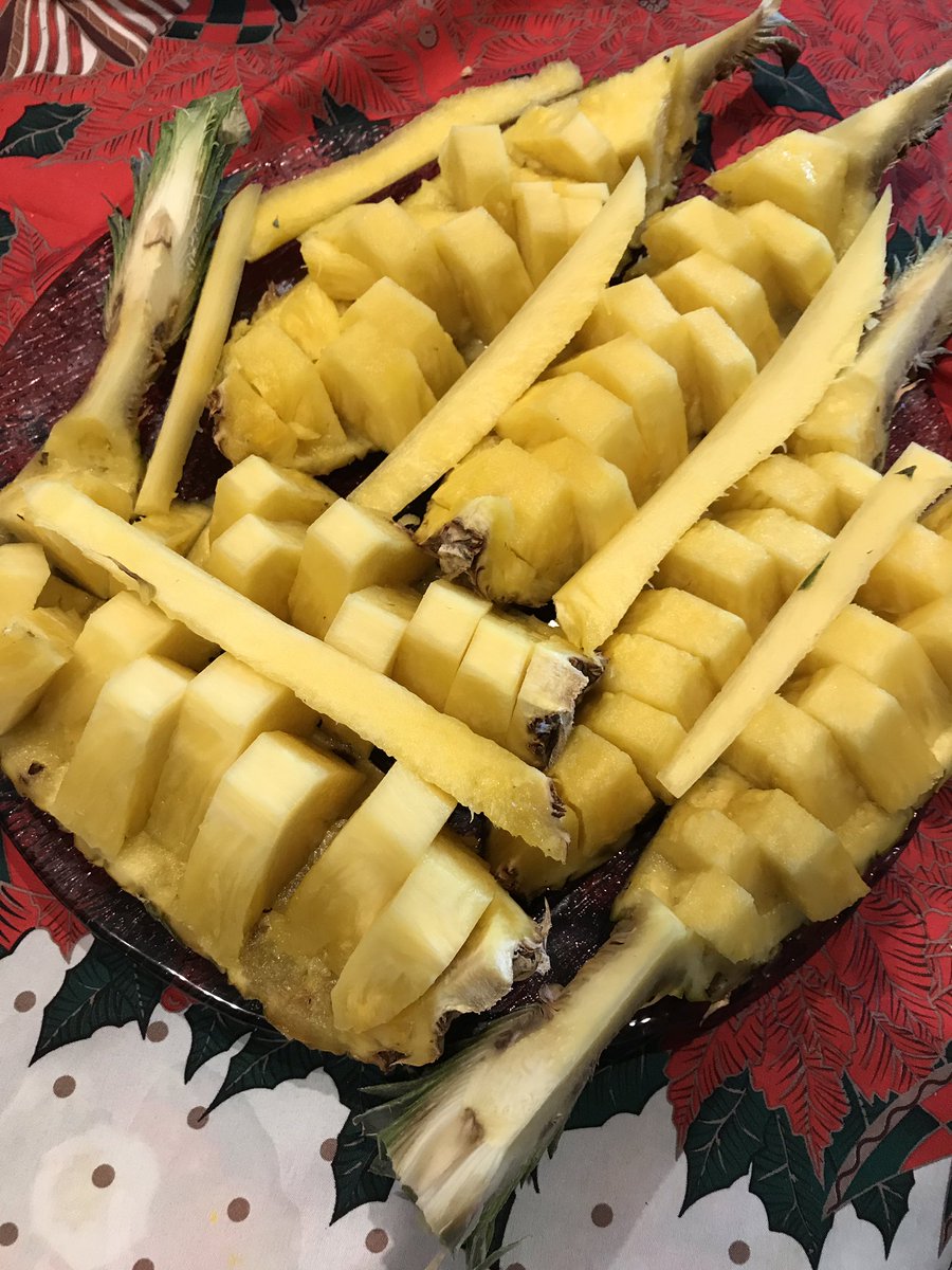 Ananas e inizia il #detox ! #buon2018 !!