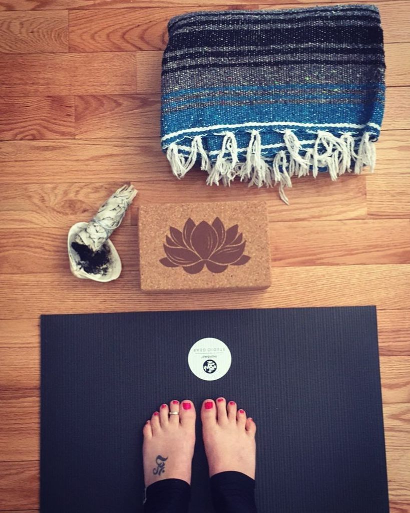 SeasideYogaRI's tweet photo. Happy New Year from all of us at Seaside! Two class offerings this evening and trust us you don't miss out on this special night...the first day of a new year AND a full moon make for a spectacular night of yoga!

5:30pm Kundalini 
7:00pm $5 Vinyasa 
The… https://t.co/bwBfCT61eA https://t.co/6HPaH8KALA