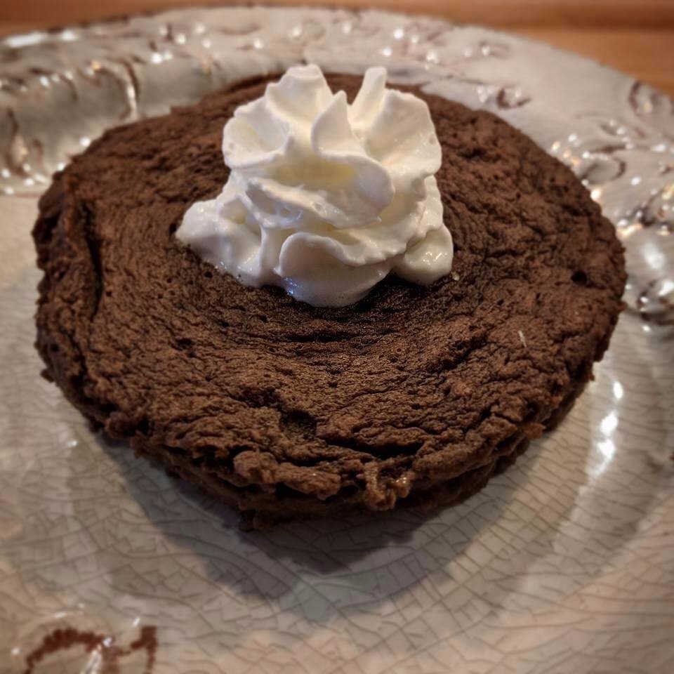 actisonja's tweet photo. Who wishes they really could have their cake and eat it too 🙋🏻
#actilabs
#dietcake
#actisonja
#joinme

Diet chocolate cake, happy birthday to us ladies!!!!

I can lose weight and eat cake🙋🏻that's the secret lol!! https://t.co/T83GeIHTZI