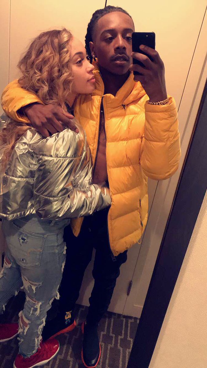 _ObeyyTae's tweet photo. I can’t lie , I can’t tell my guys , that I’m in love and I feel so shy 🤑❤️ #2k18 https://t.co/pzxfWP8xqF