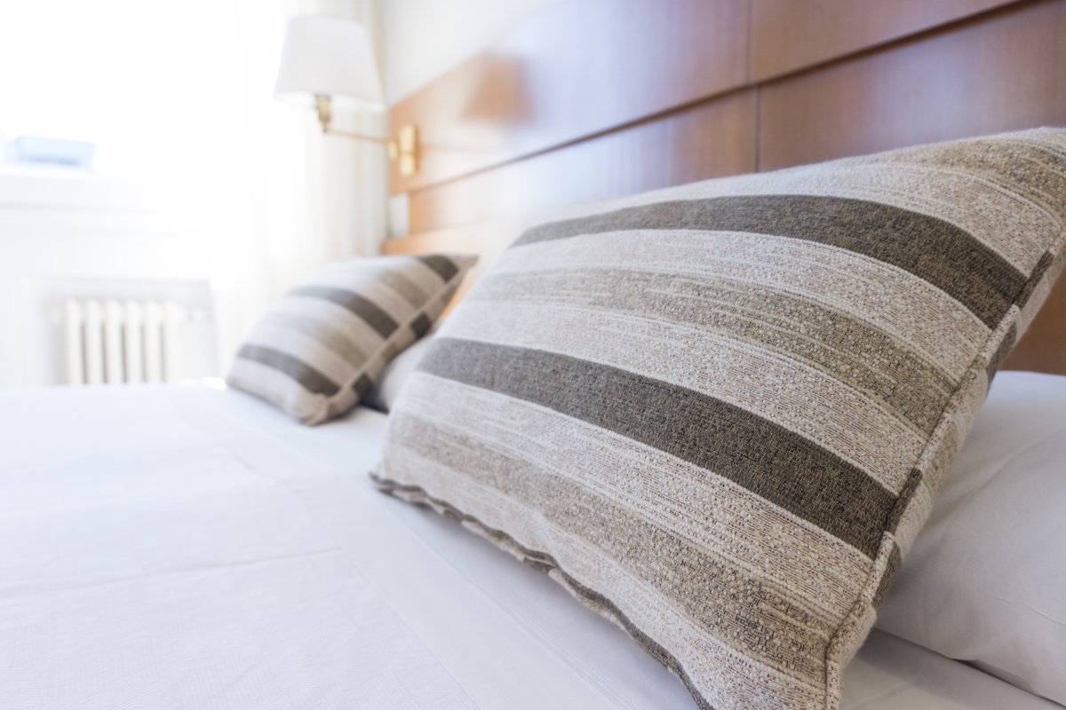 RockingBed's tweet photo. Did you know that exercising regulary makes it easier to fall asleep and contributes to sounder sleep? Don't miss the Rocking Bed at CES 2018. See us in Eureka Park Booth 52501
 #RockingBed #CES2018 #Hometech #Sleeplikeababy https://t.co/k6Iy32nTeO
