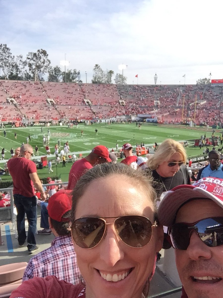 75deannaj's tweet photo. There’s only one OKLAHOMA #BOOMER #ROSEBOWL https://t.co/5ymSELklf8