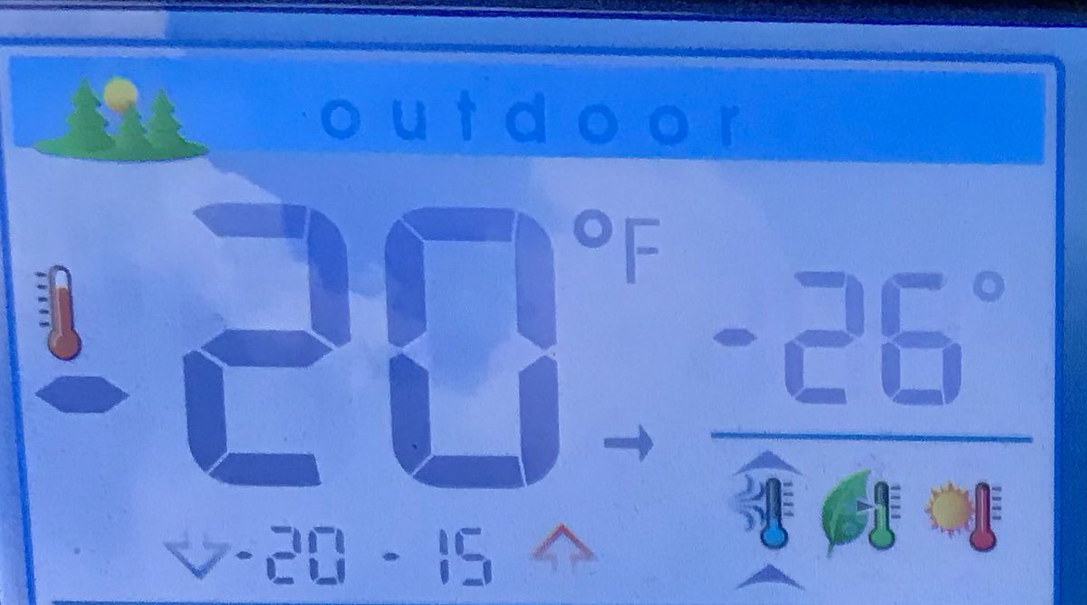 jhermes51's tweet photo. Happy 2018 from Altoona-arctica, Iowa. #Negative20 https://t.co/v7uyv1EFp3