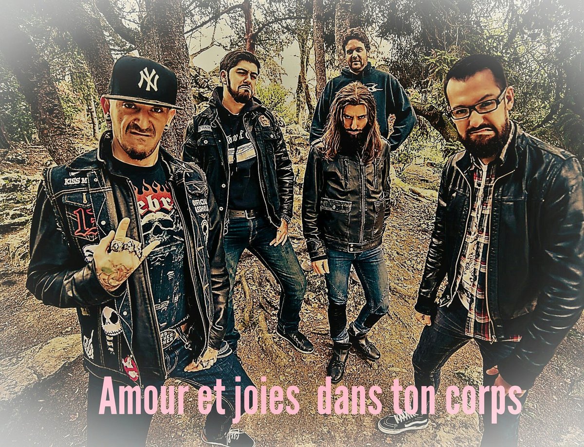 Yurakane's tweet image. Happy new year fellas.