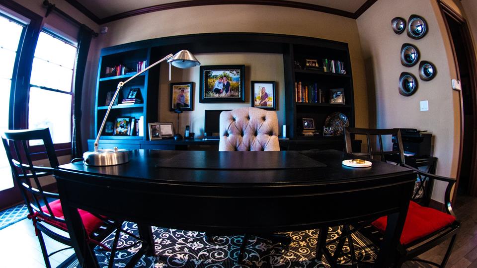 solace2008's tweet photo. Are you working from home and want a home office makeover? One of my fun office designs is pictured below. Who wants a home office that energizes you? #homeoffice #interiordesign #denver https://t.co/Px8JawW7i6