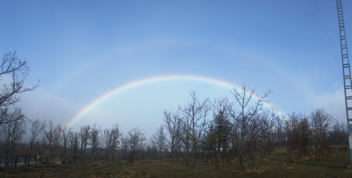 interMET tweet media