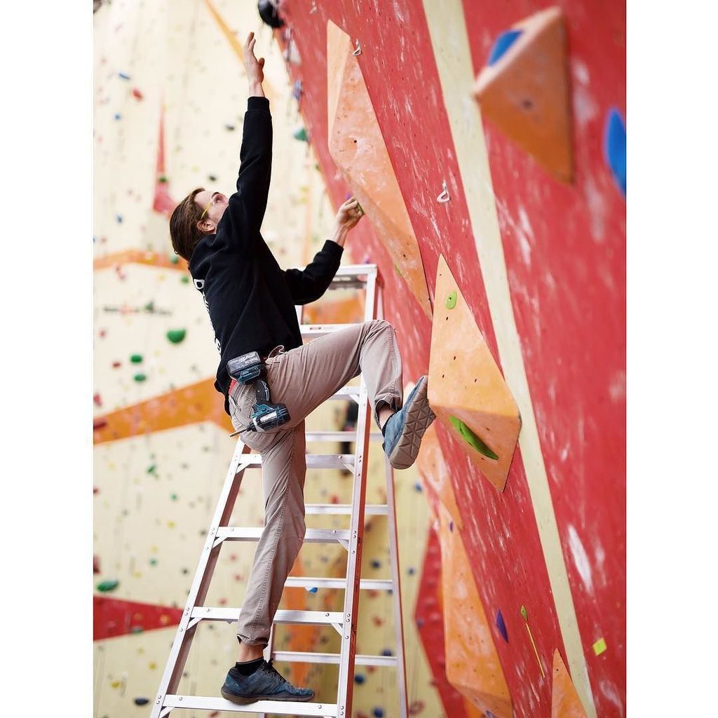 ssclimbing's tweet photo. here's to all the climbing this year. happy 2018, everyone!!
___
#stonesummit #SSsetting #ssclimbing #climbing #climbinggym #climbtogether #happnewyear #rockclimbing #kennesaw #atlanta https://t.co/4vTW3shfD9 https://t.co/h3xAR55RnN