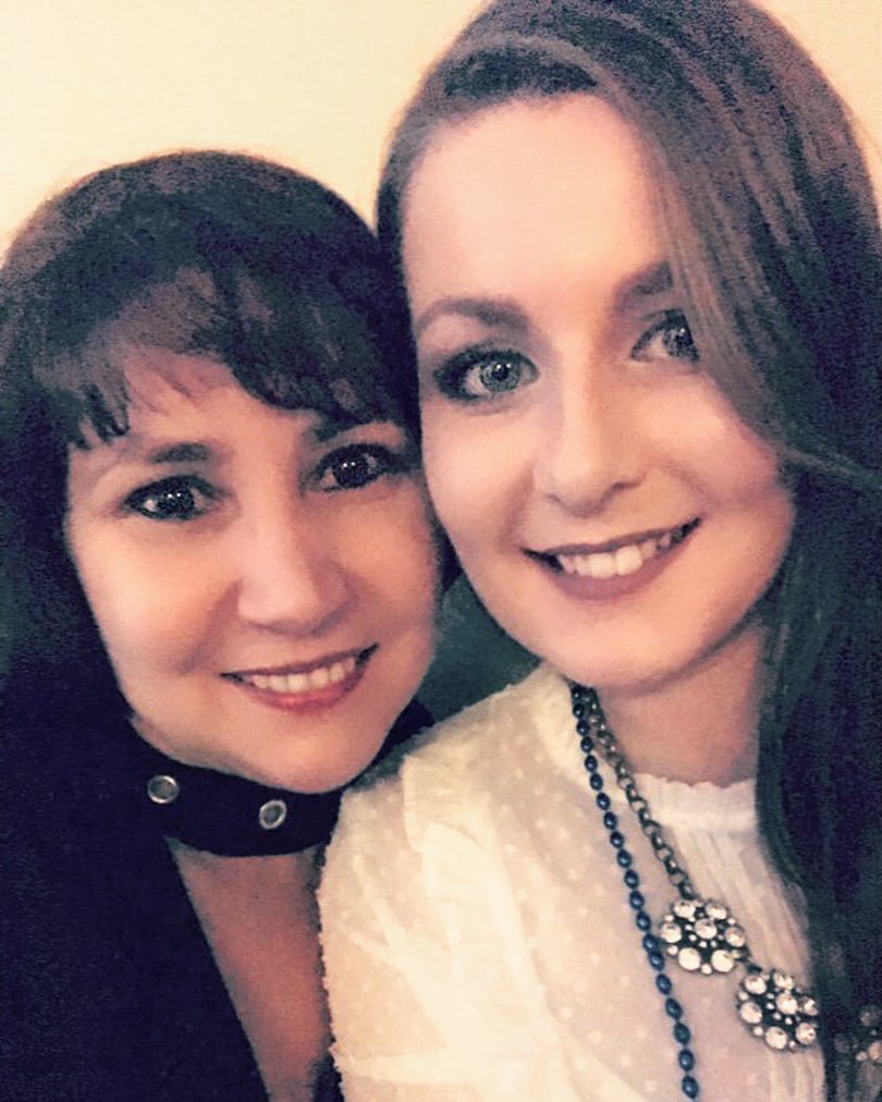 enice175's tweet photo. The two women of my life 😍🎇🌠 #2018 https://t.co/yHvq4VsaEd