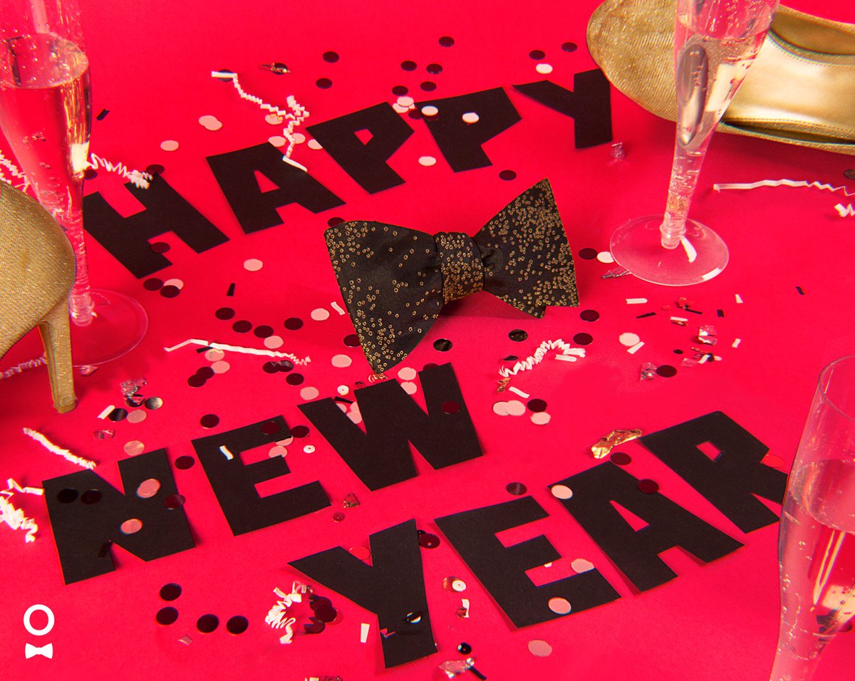 OoOTIE's tweet photo. New Year's Resolution: Look really, ridiculously good. Happy New Year! 🥂 Cheers to a stylish 2018! 🎉 https://t.co/1q9YXMj1IJ