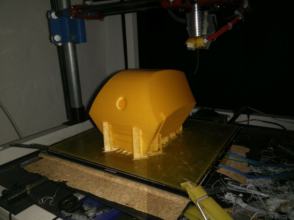 TFResult's tweet photo. Been waiting since last year for this #3dprint to complete! Longest print of the year. #2018goals #thanksfornotjamming #waittoseethenextone
In a few days the new video! https://t.co/TzNloOEl57