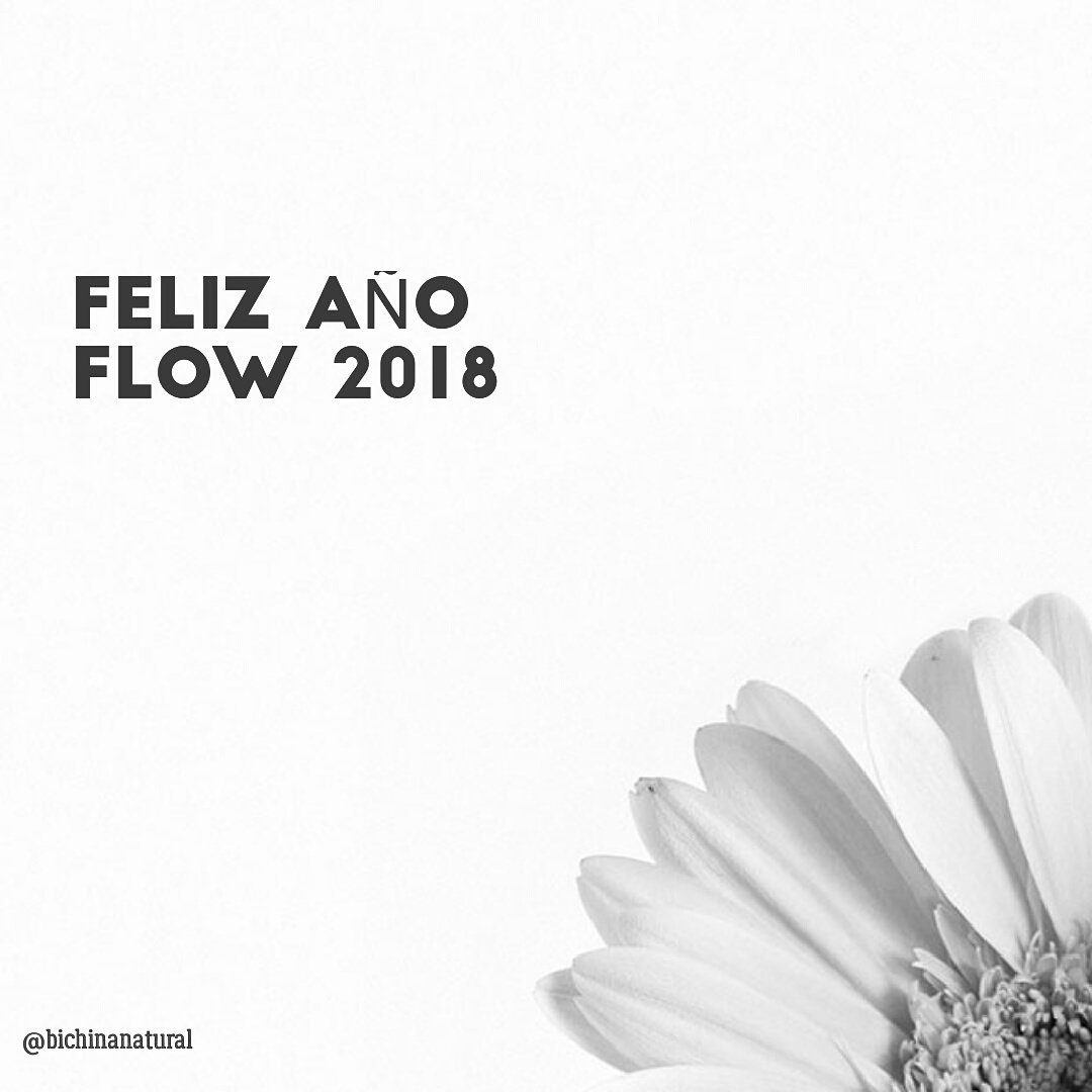 BichinaNatural's tweet photo. #comienza2018 y os deseamos un añito cargado de flow 😉 #feliz2018 #Happy2018 #vivirenflow https://t.co/UxTcihn5wX
