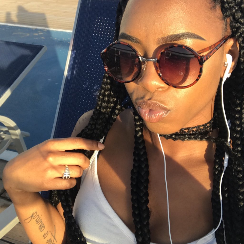 lildcmbrgoddess's tweet photo. #NewProfilePic $end $end $end #findom https://t.co/na1W3I5q9H