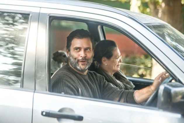 rahulgandhi2020's tweet photo. https://t.co/suGgAcAb1I