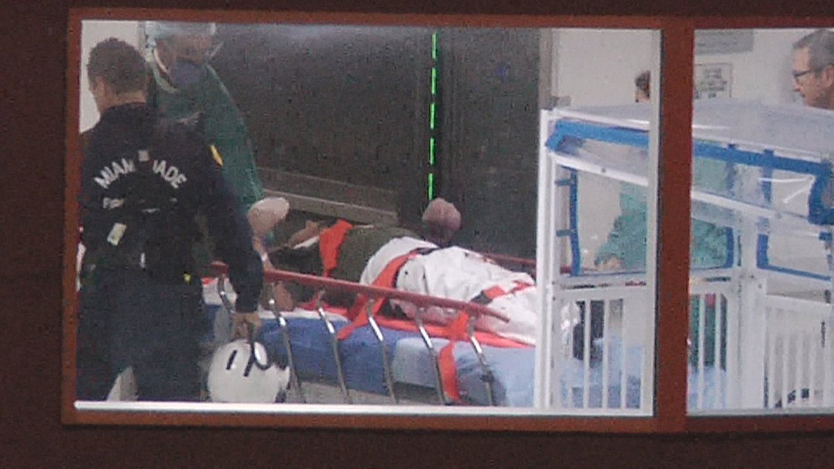 Miami-Dade man seriously hurt after fireworks explode in his hand bit.ly/2Cyx6Qq https://t.co/N0IAhK6eQC