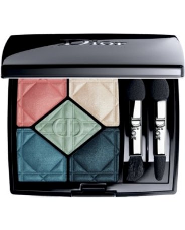 Today's luxe beauty giveaway is the beautiful Dior 5-Couleurs Eye Palette in Electrify. To enter follow <a href="/davelackie/">dave lackie</a>  &amp; @NinaWmakeup &amp; RT