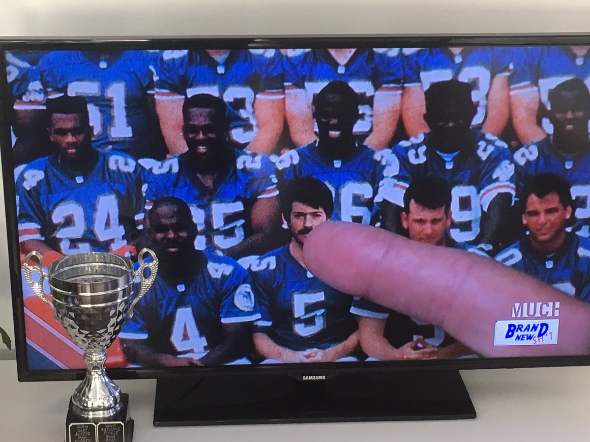 Breaking in the New Year with a look at Raymond Finkle's 2016-17 RWDFHL Championship photo #lacesoutdan