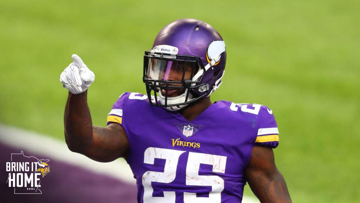 20 carries 111 yards 2 touchdowns  #AirAndGround Murray  📰: mnvkn.gs/9GYgET https://t.co/kAidNeZtx0