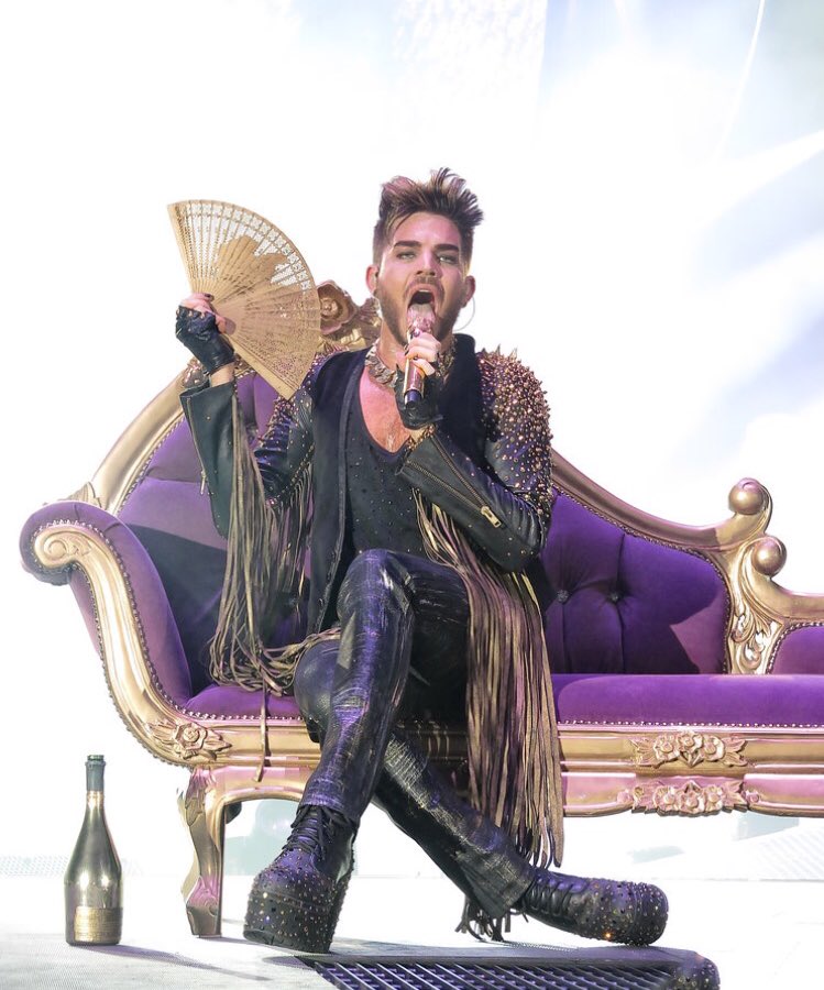 tinapglambert's tweet photo. #StartingTheYearWithABang 🔥 #AdamLambert https://t.co/h28fwDDdsc