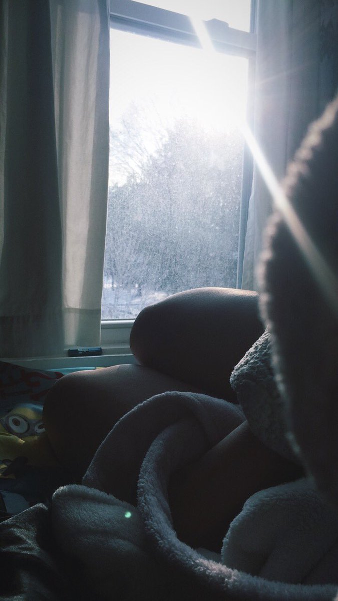 vanneronica's tweet image. 