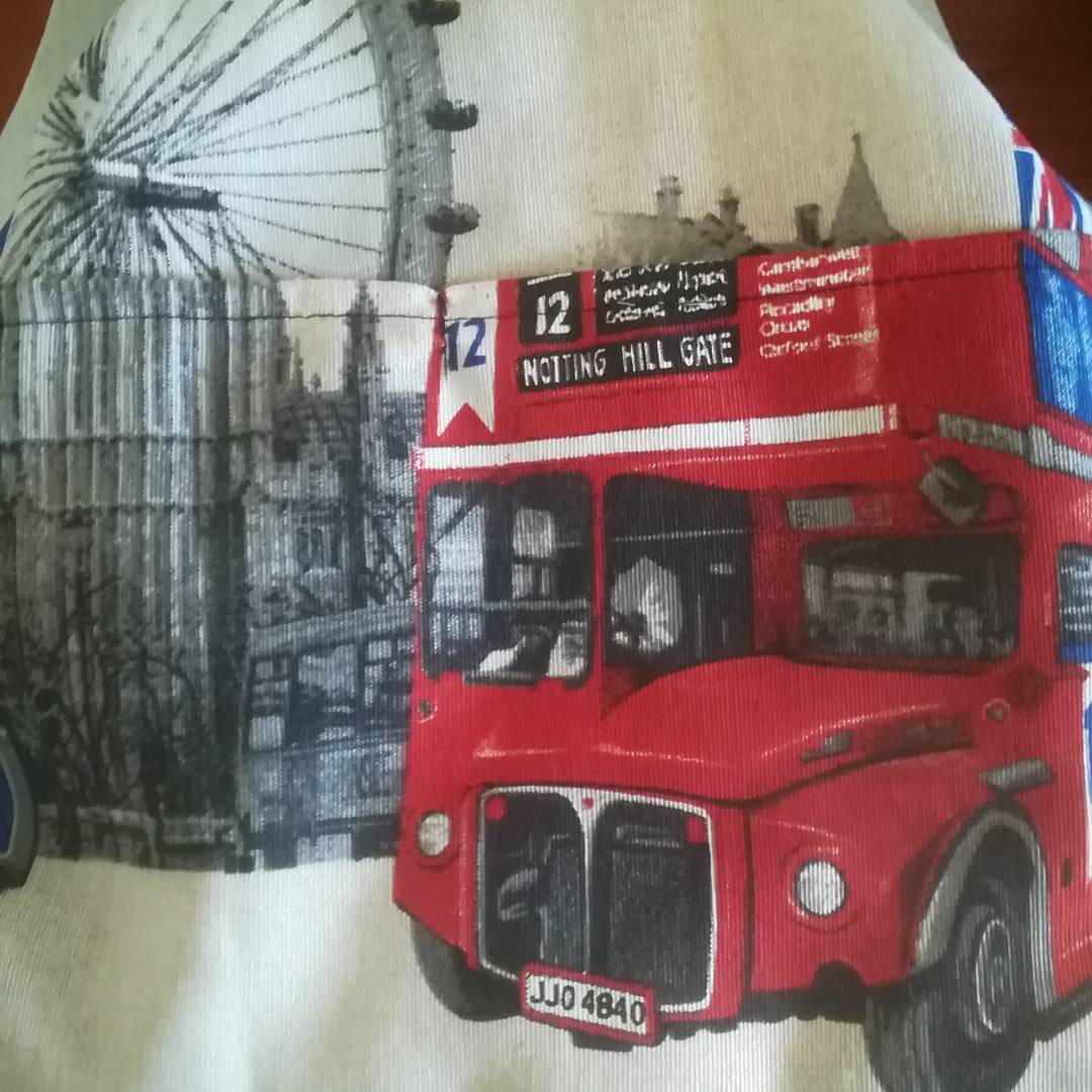 Ele24303221's tweet photo. #Mochila y #bandolera #hechaamano #pintadaamano #handmade #unitedkingdom #handbag #rucksack #opportunity #goodtrip #enjoy https://t.co/6jCG8eWOVi