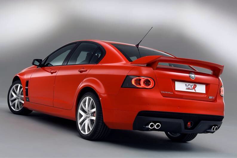 TodoCoches01's tweet photo. #Vauxhall VXR8, deportivo británico con la cooperación de la australiana #Holden de #GeneralMotors #GM https://t.co/65x7JeT8C7