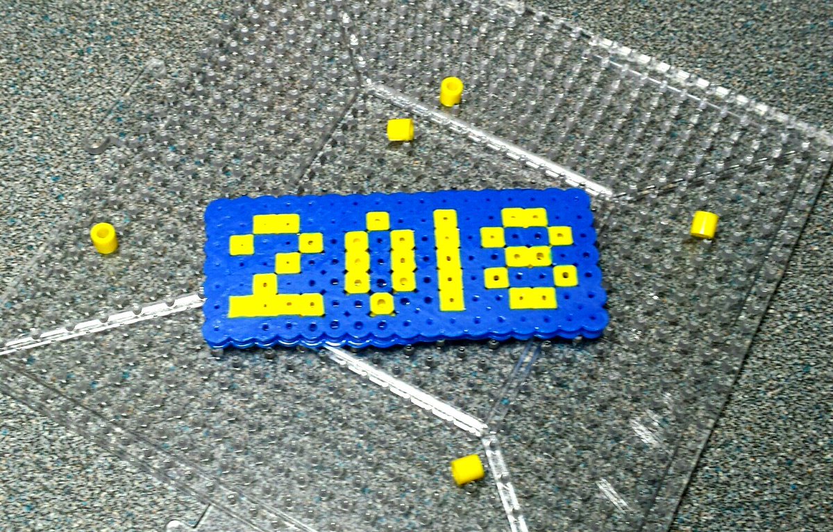 Hunteritweets's tweet photo. #HappyNewYear2018 https://t.co/KMIH2NJMTC