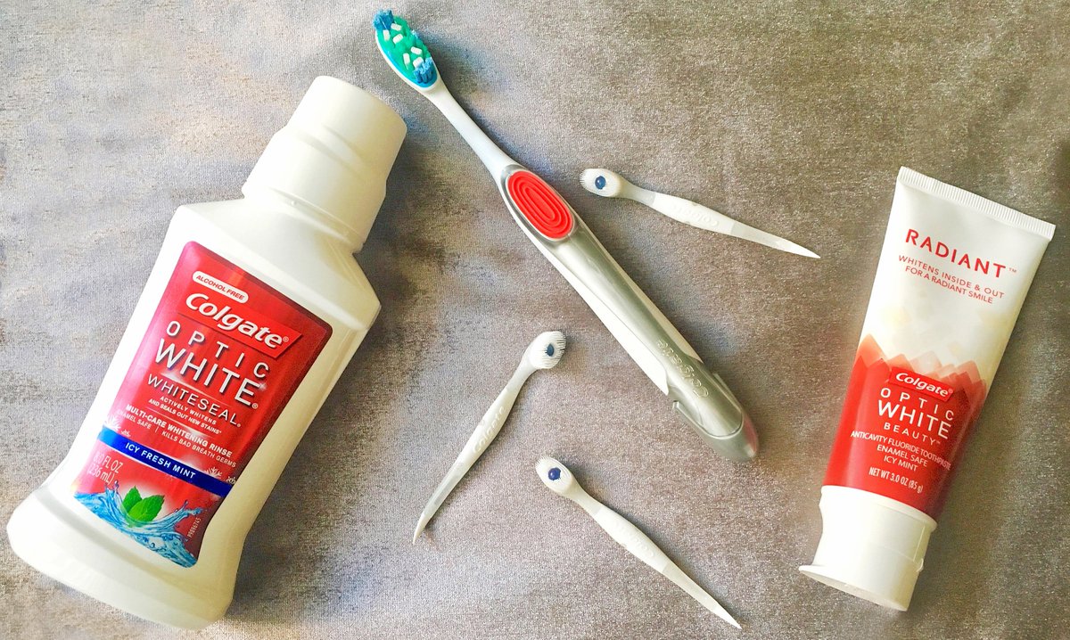 Time for new resolutions! This year we plan to show off our radiant white smile more with the help of the #OpticWhite regimen.