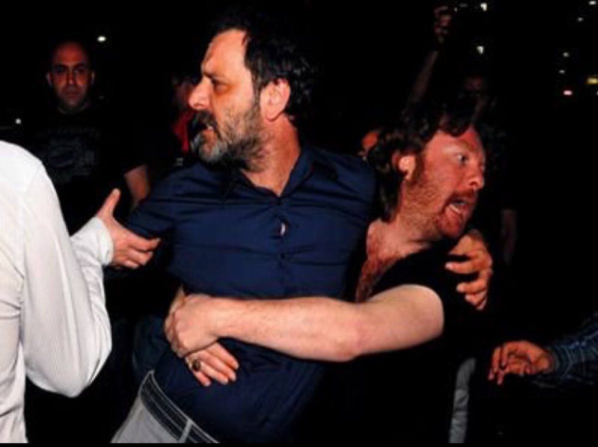 23:59 - 00:00 - 00:01